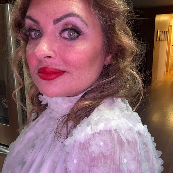 Jewel by Badgley Mischka Elegant White Textured Dress - Picture 4 of 11